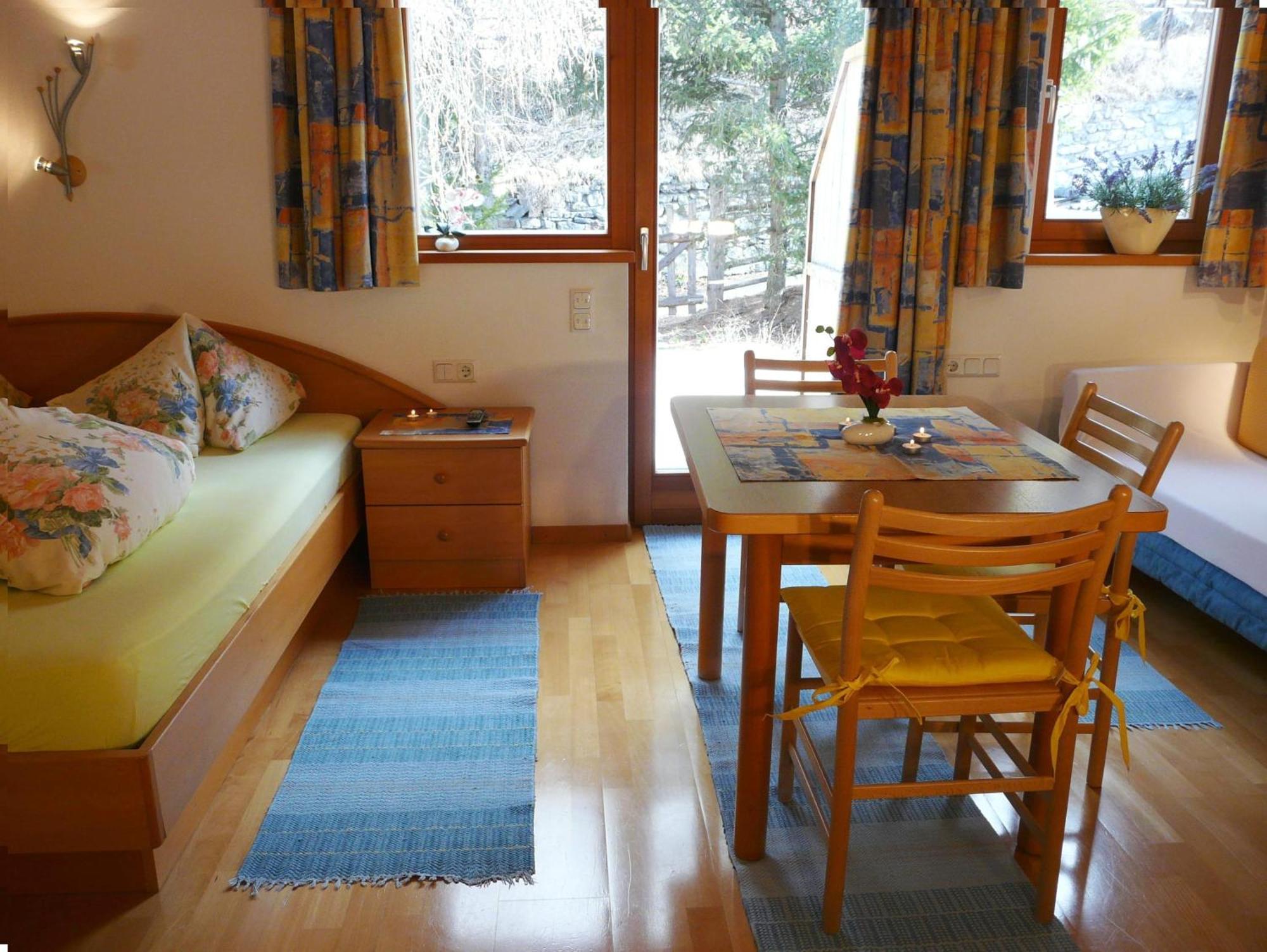 B & B Apartments Ortlerblick Sluderno Szoba fotó